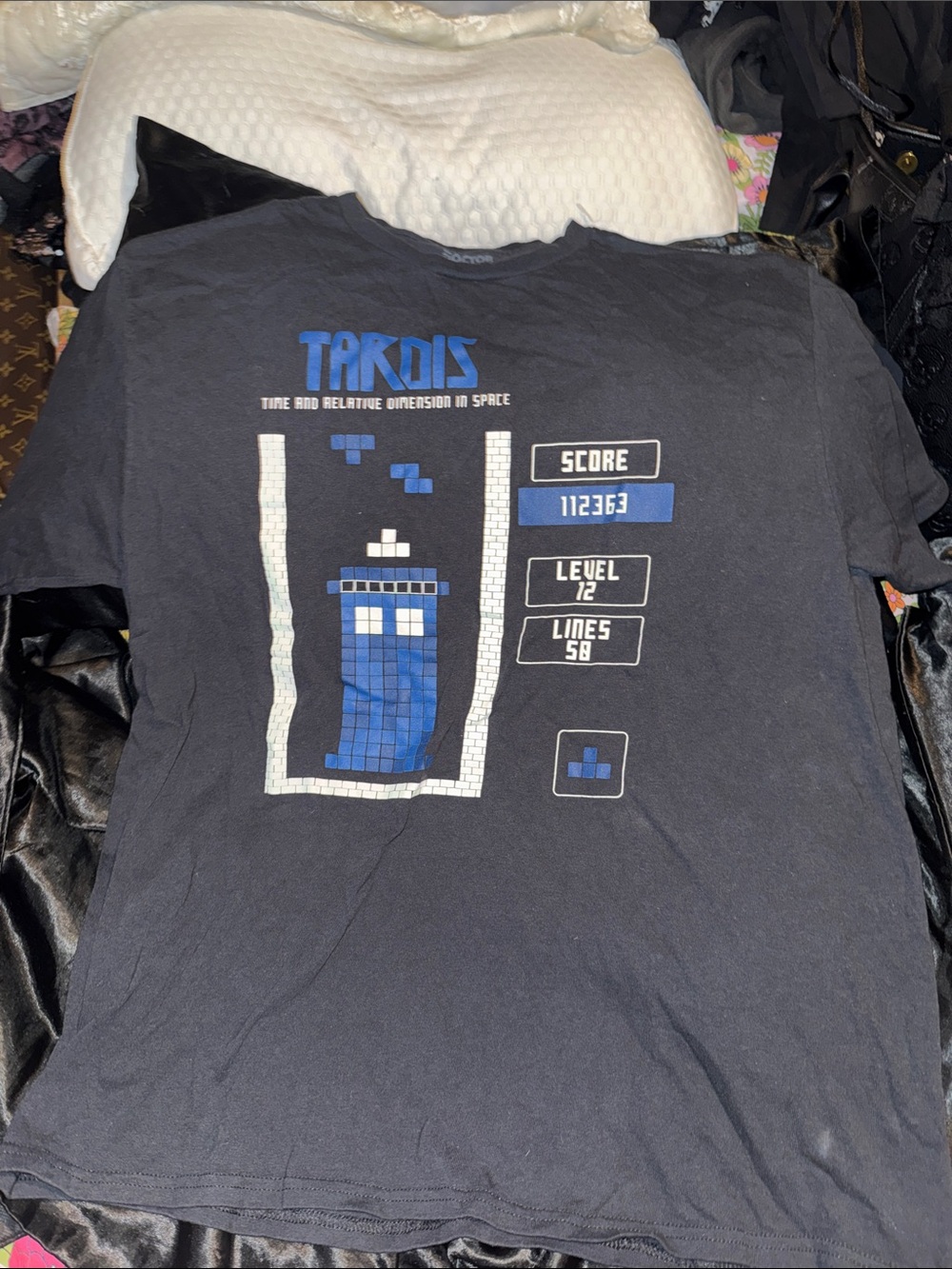 Dr Who Tardis (like Tetris) T-Shirt!!